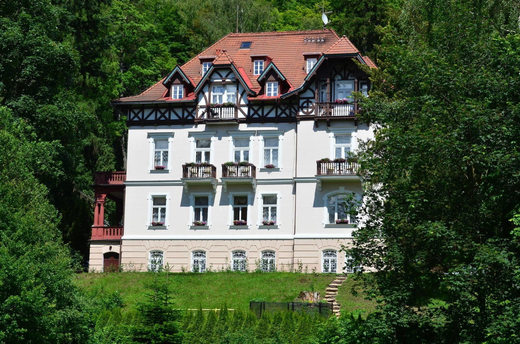 Sant Georg Garni Hotel Marianske Lazne Exterior photo