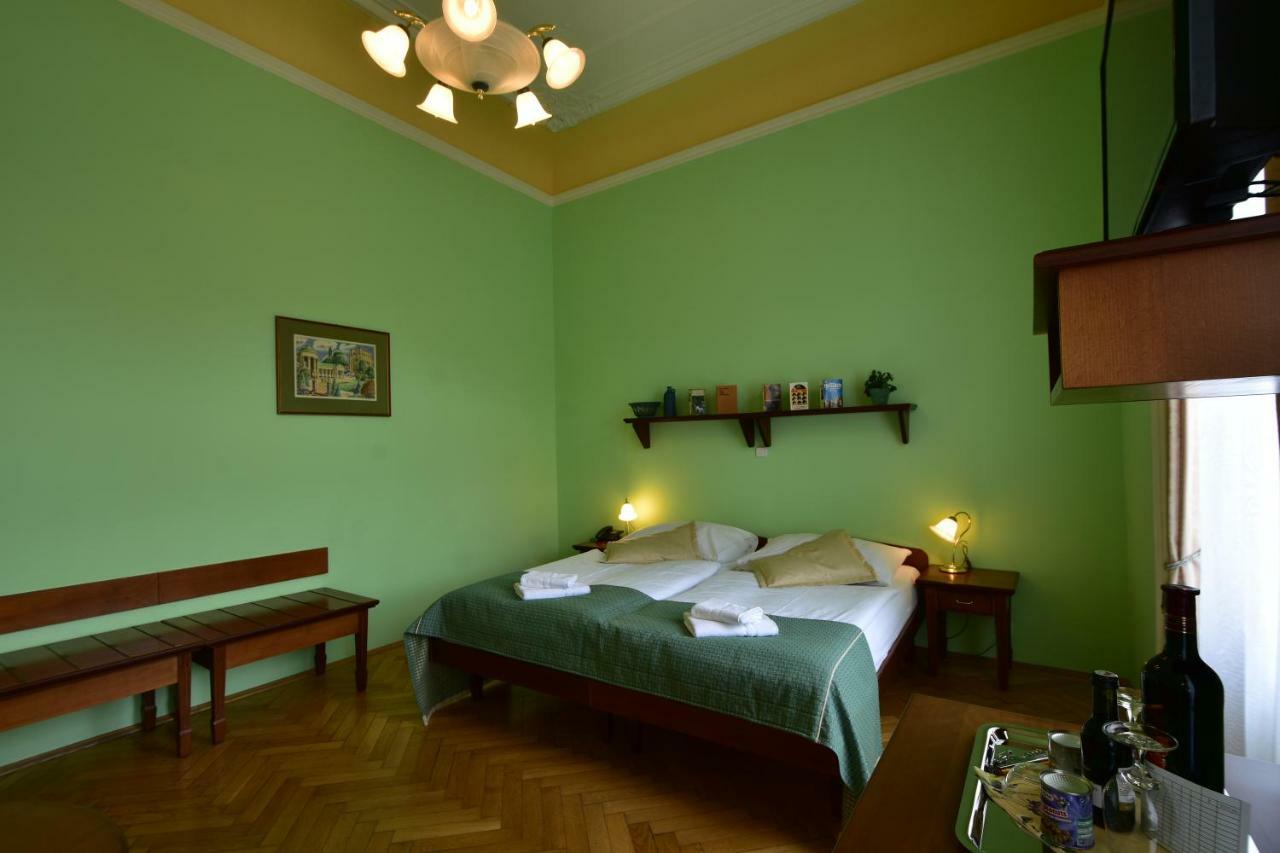 Sant Georg Garni Hotel Marianske Lazne Exterior photo